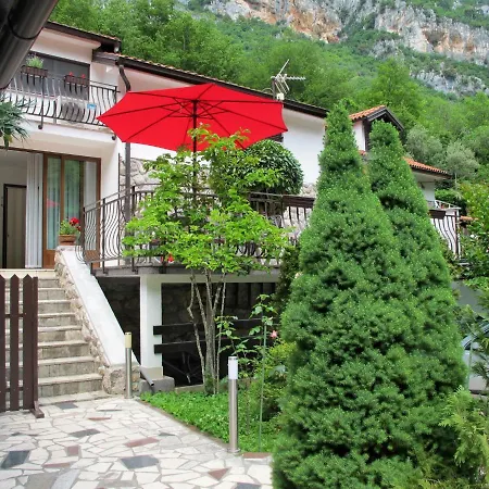 Oscha By Interhome Lovran