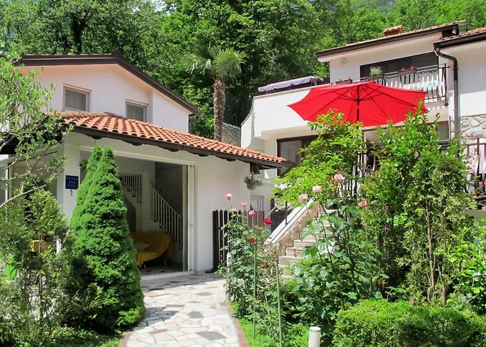 Apartman Oscha By Interhome *